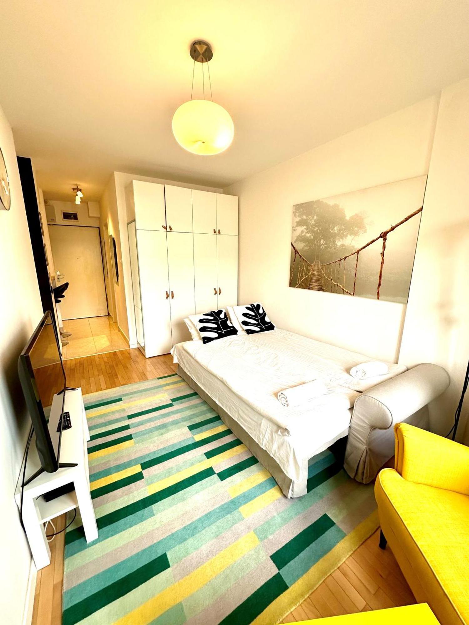 Peony Hollo Apartment - Free Garage Under The House Budapeszt Zewnętrze zdjęcie